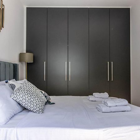 Delenco Trio Apartment เอเธนส์ ภายนอก รูปภาพ