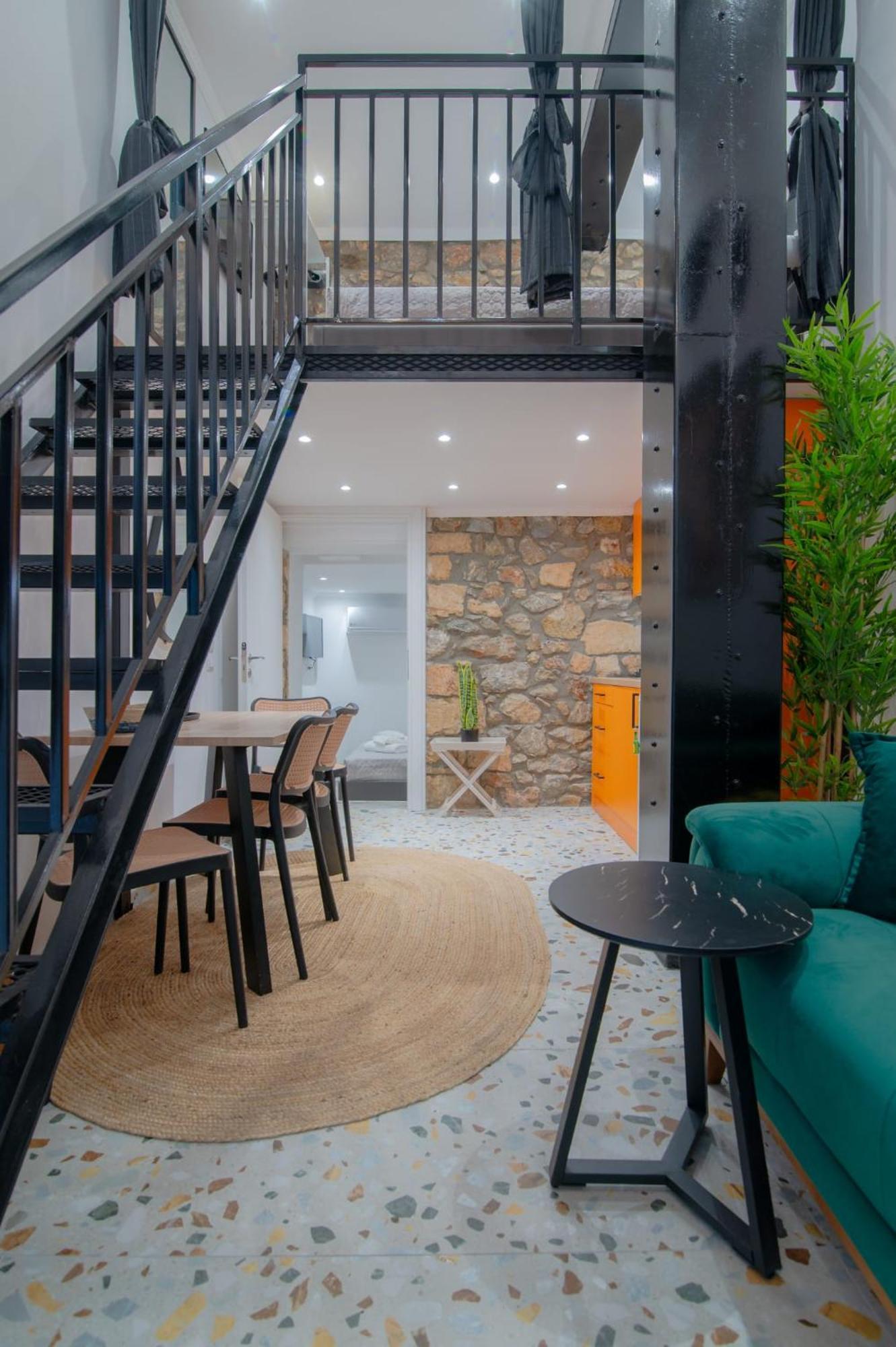 Delenco Trio Apartment เอเธนส์ ภายนอก รูปภาพ