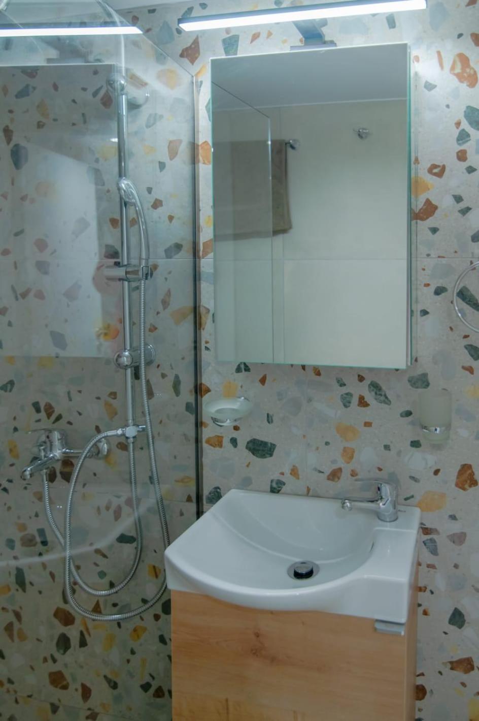 Delenco Trio Apartment เอเธนส์ ภายนอก รูปภาพ