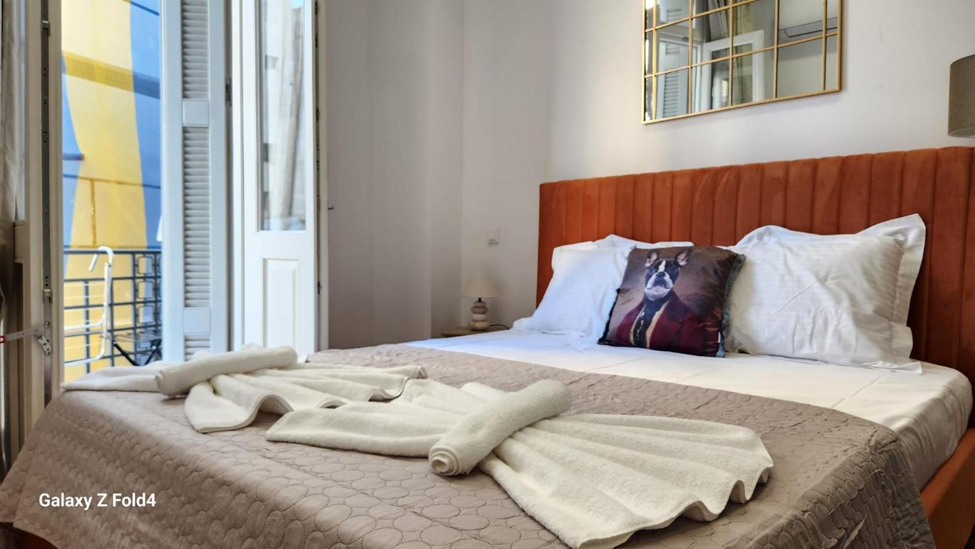 Delenco Trio Apartment เอเธนส์ ภายนอก รูปภาพ